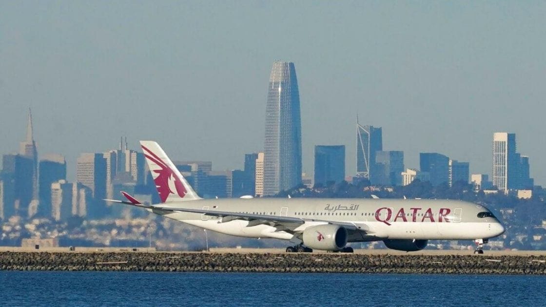 فرص عمل وتدريب في الخطوط الجوية القطرية 2025 لجميع الجنسيات والتخصصات